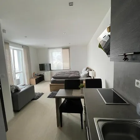 Plne Vybaveny Krasny Apartman 1Kk S Balkonem, Vyhledem Jablonec nad Nisou Exterior photo