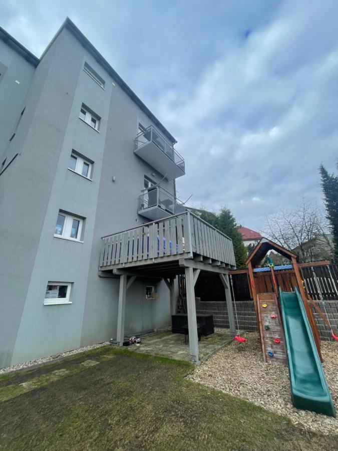 Apartment Plne Vybaveny Krasny 1kk S Balkonem, Vyhledem